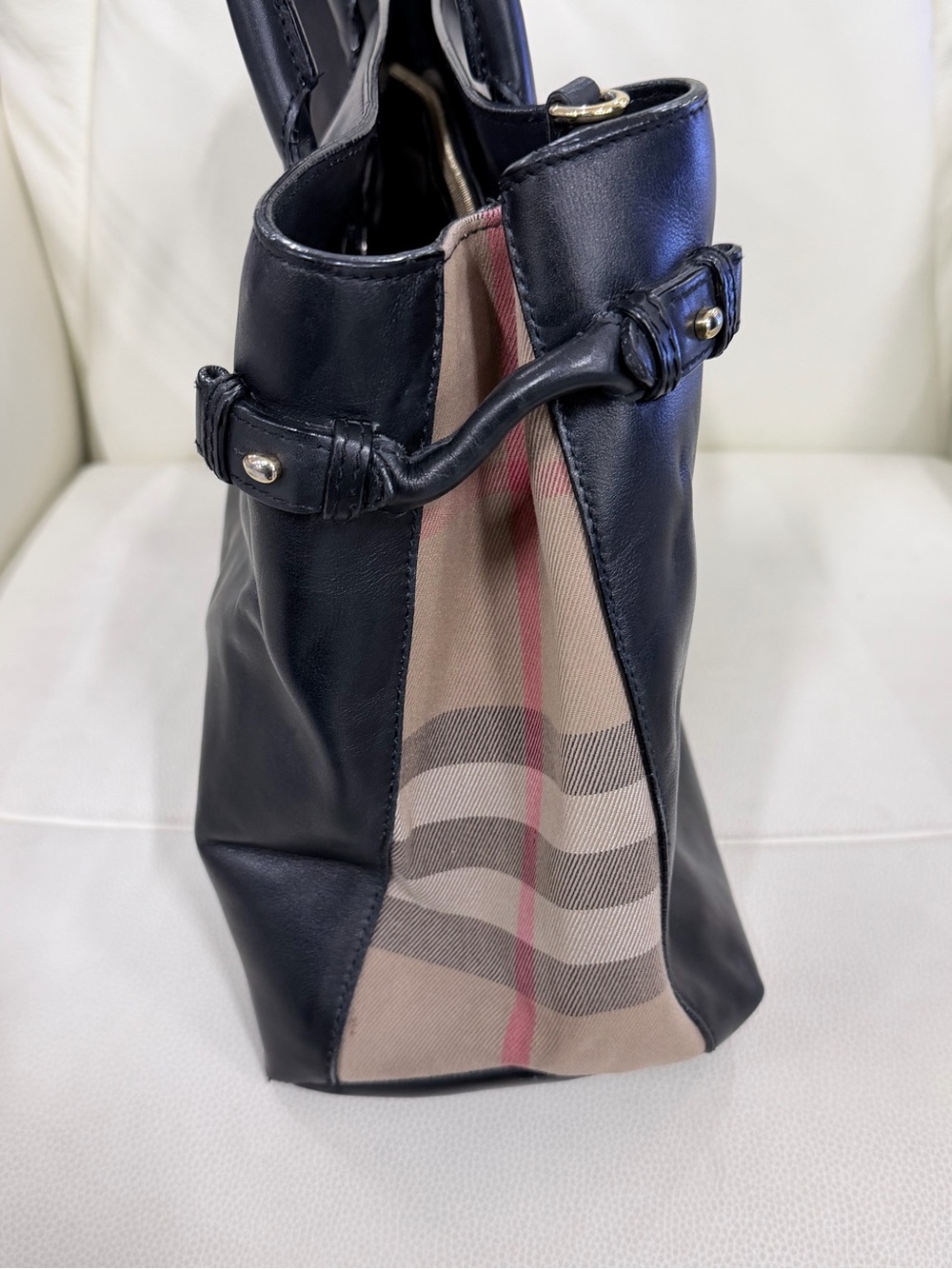 BURBERRY Banner Large Black Leather House Check Tote Bag - Picture 4 of 10